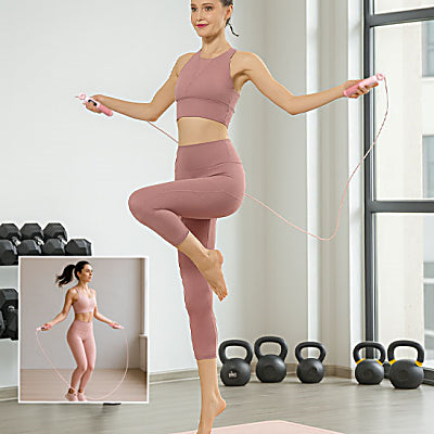 Corde a sauter pour le CrossFit et le HIIT, un outil parfait pour un entraînement intense.