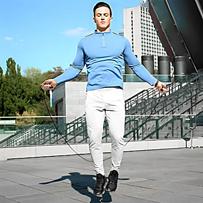 Corde a sauté vital : corde en PVC résistant, rotation fluide et poignées confortables.