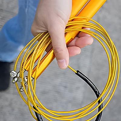 Corde a sauter : silhouette idéale pour perdre du poids rapidement.